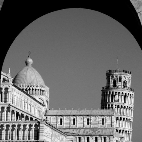 Pisa in BW