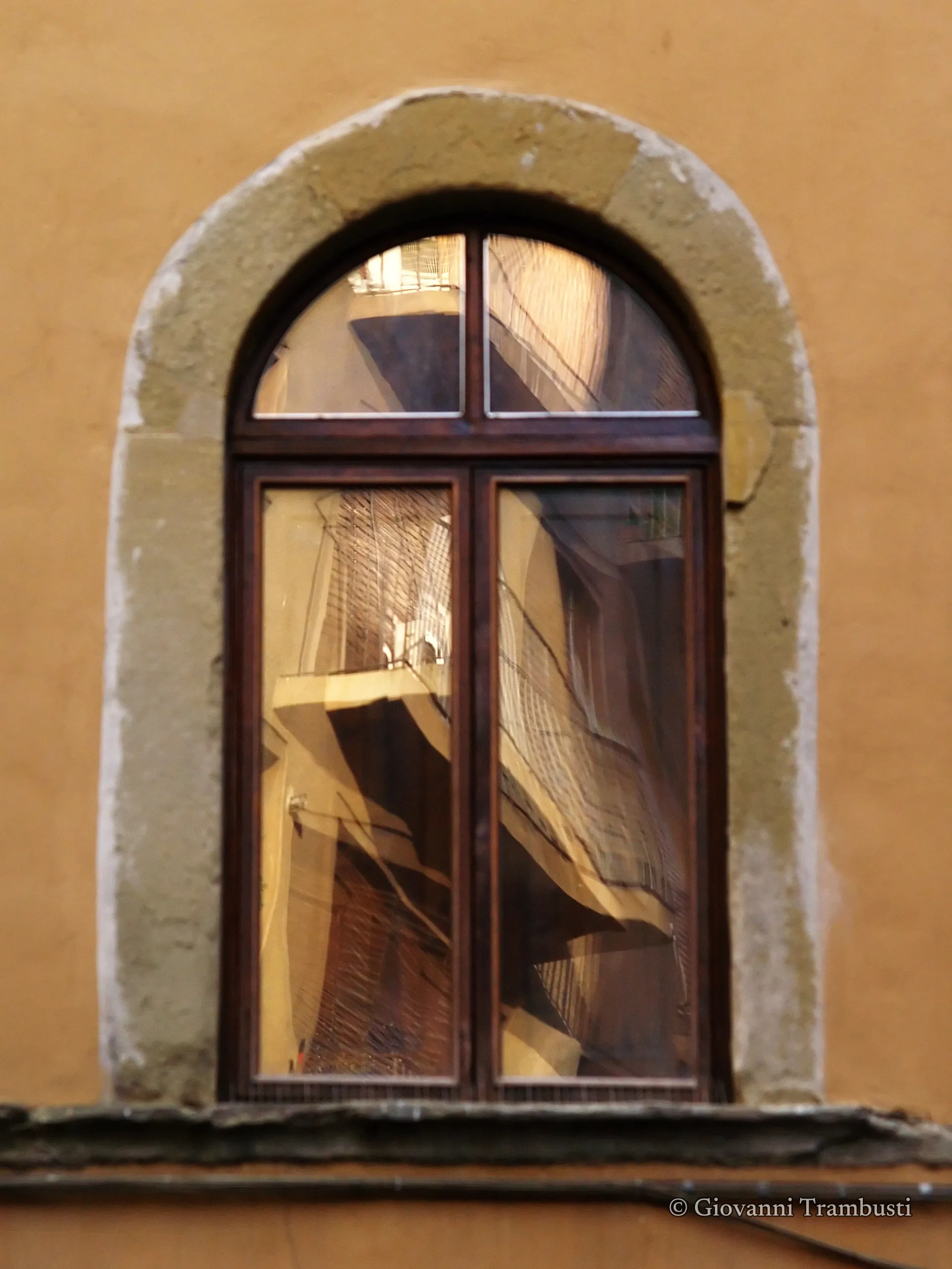 Windows 036, Florence — fotografia di Giovanni Trambusti