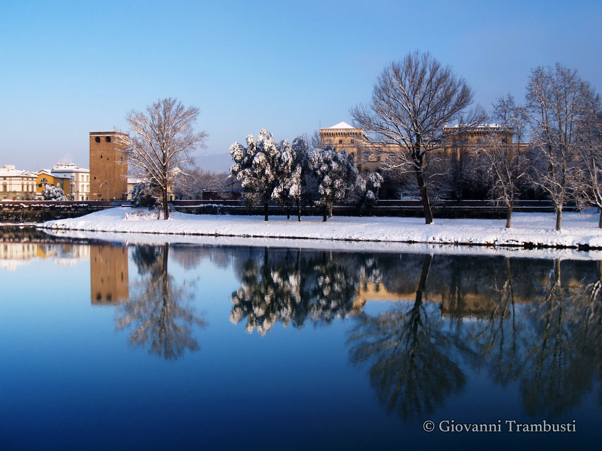 Snow 030, Florence — fotografía de Giovanni Trambusti