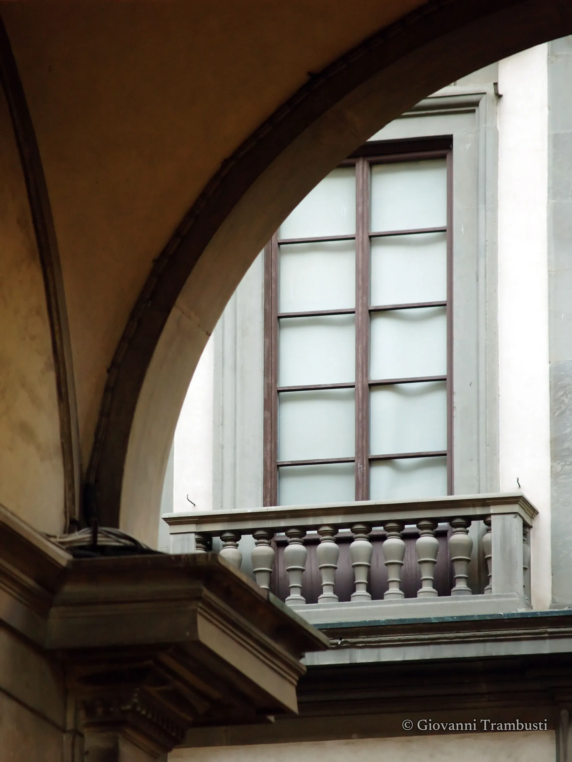 Windows 019, Florence — Fotografie von Giovanni Trambusti