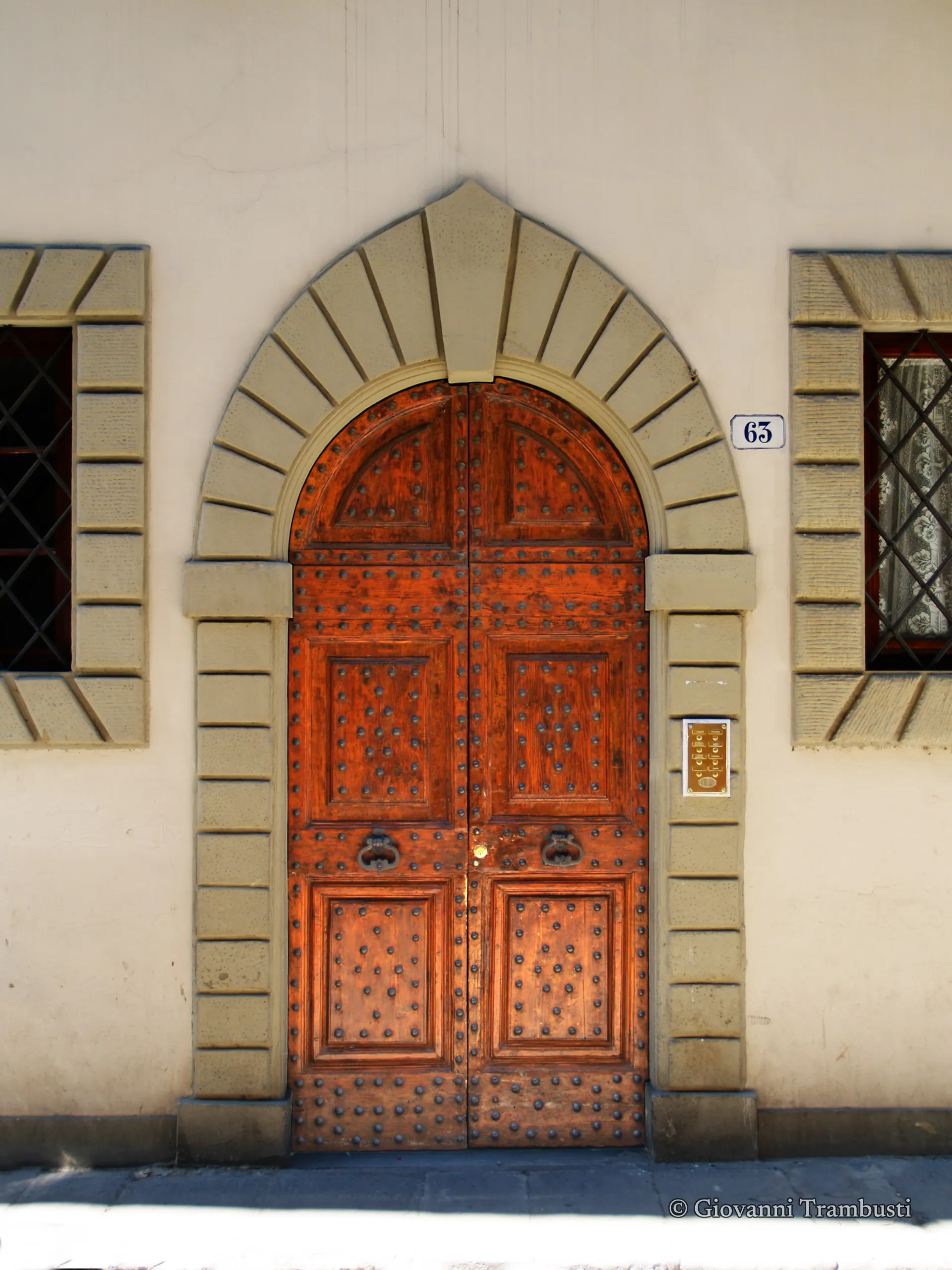 Doors 012, Florence — fotografia de Giovanni Trambusti
