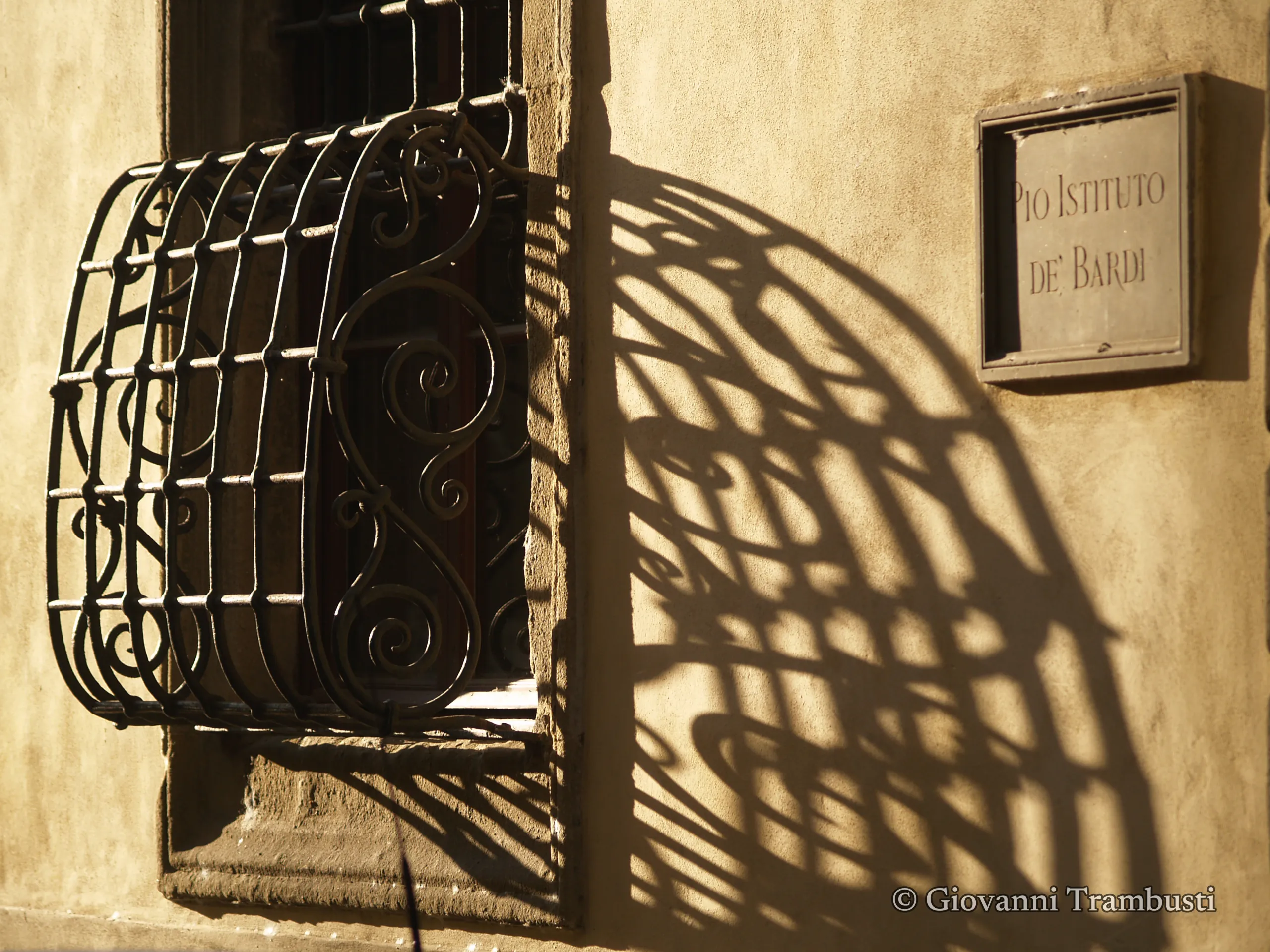 Windows 033, Florence — fotografia di Giovanni Trambusti